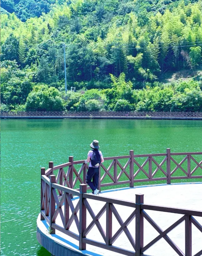 84f95e418ea089d501ee59f4e4288f47-sz_1281872