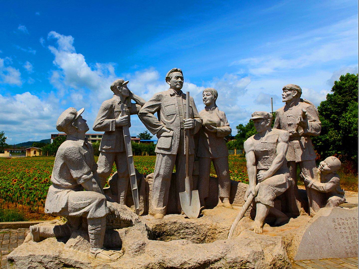 88afc9a8e89fc160a658397444fe4e9b-sz_275276