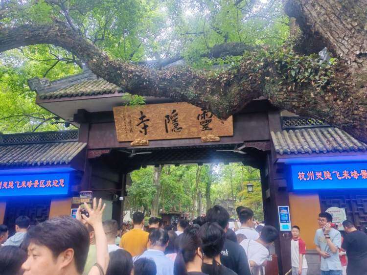 8JSSlmfhPdLHrk-ncwKvTmcUhTiK6zkg-2