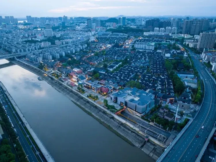 8c0d8818b135cae9da05ebaf5fa14a15-sz_166877