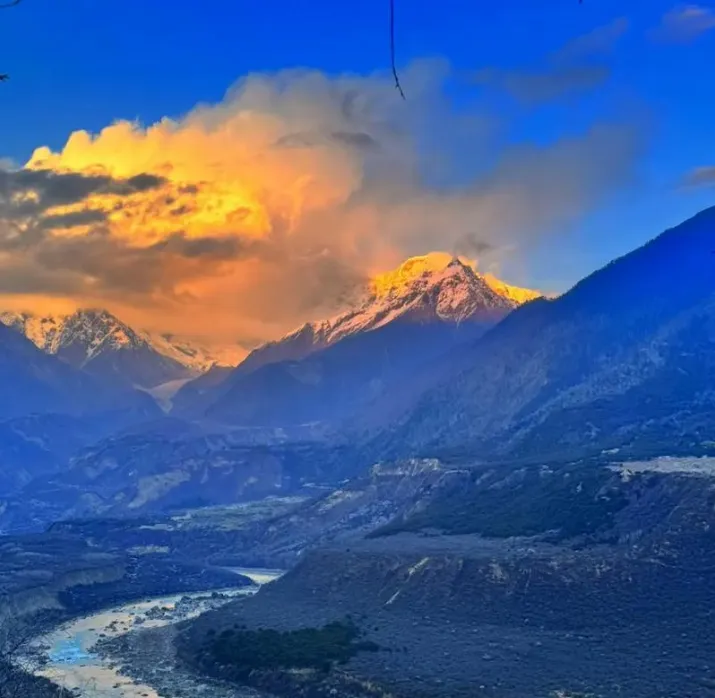 8d6558085fbb1453039adb7fbf84abd2-sz_688134