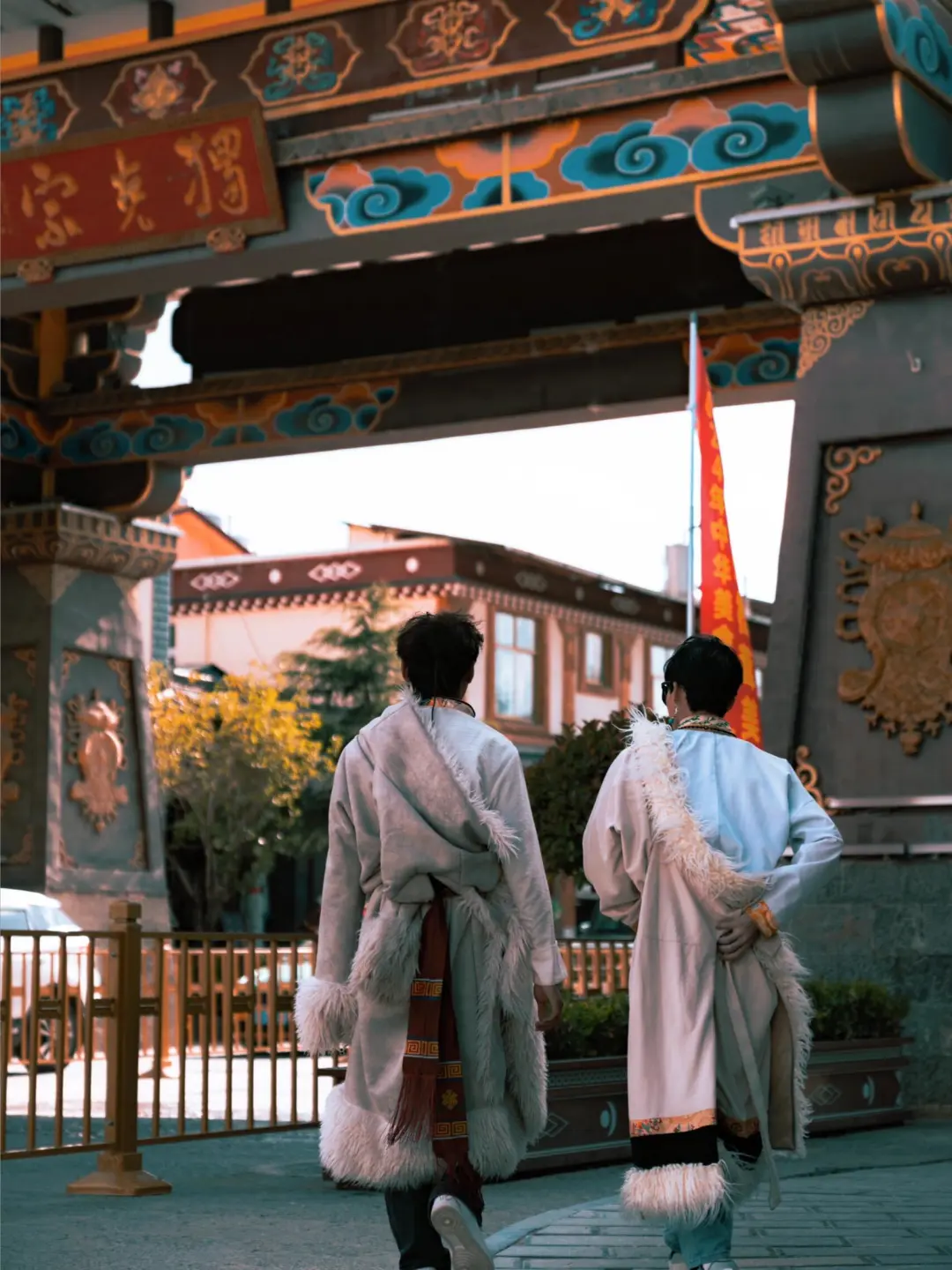 8d9ca88bf2700c13d1ceee81cbf1bb12-sz_368314-1