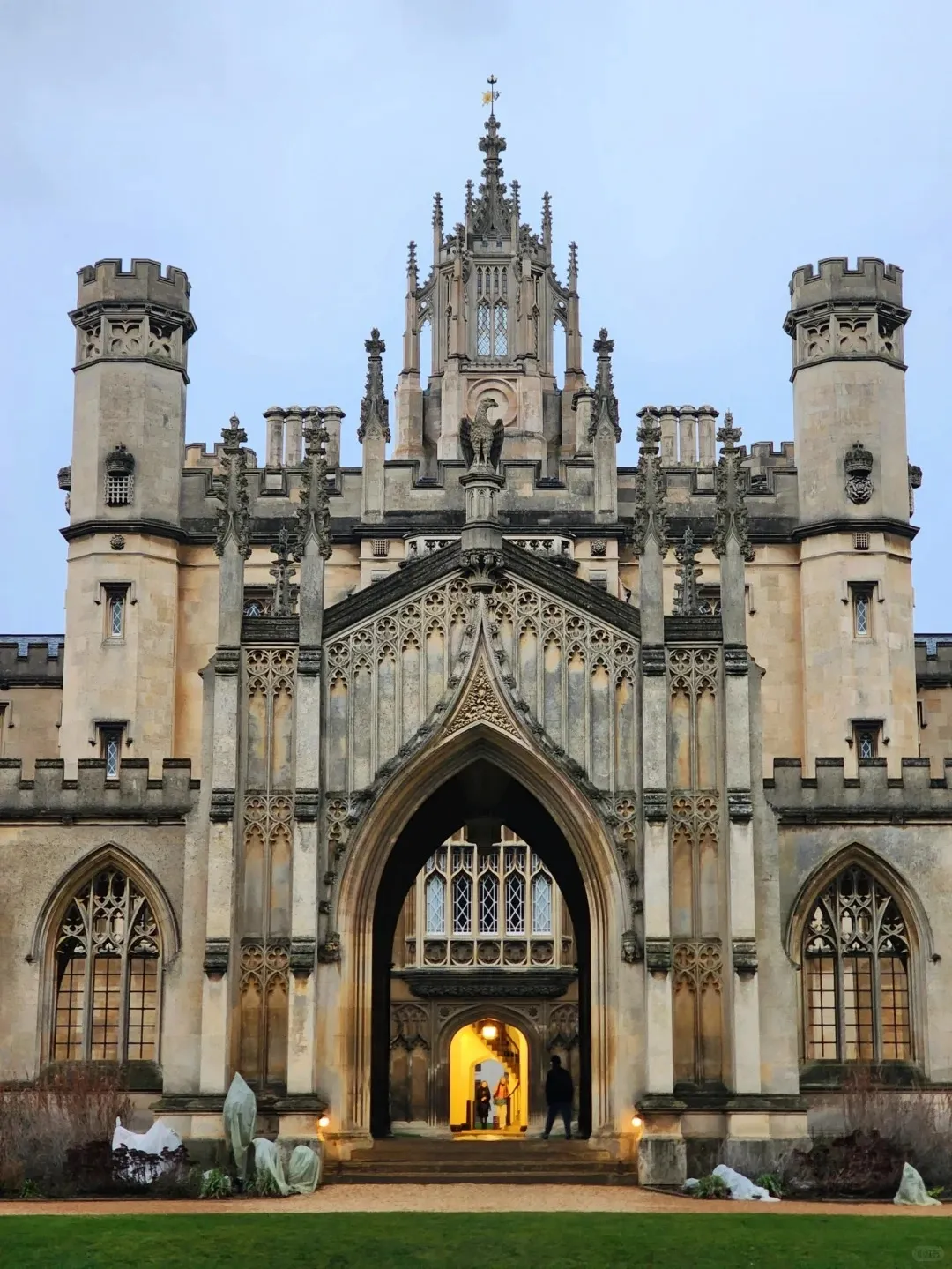 8ecf890d25de01c421fcebc1cfe5f50a-sz_404371