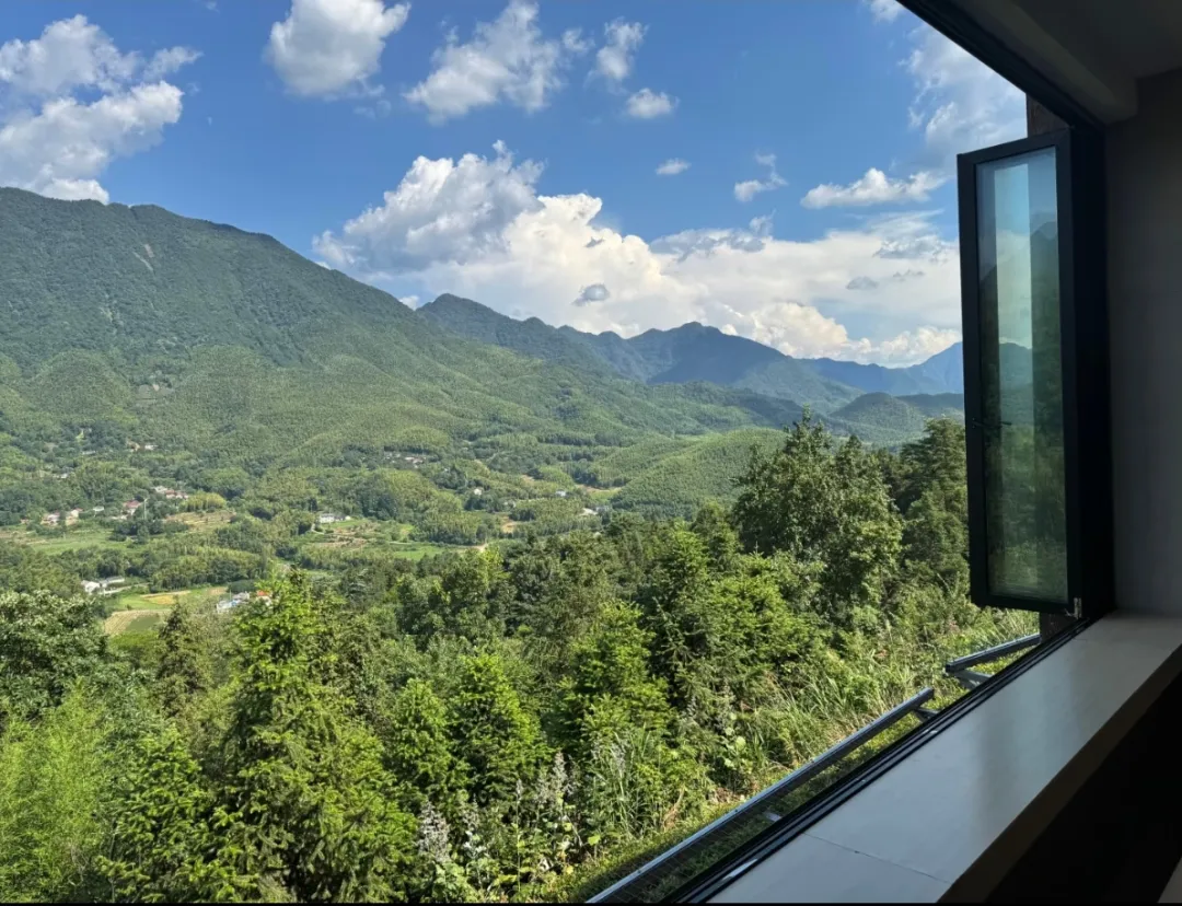 9190024fd5d1bc854aa07ea3456e8810-sz_1367076