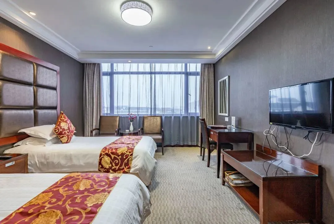 94d045599a8e4f559efc16c27657c5ee-sz_124695