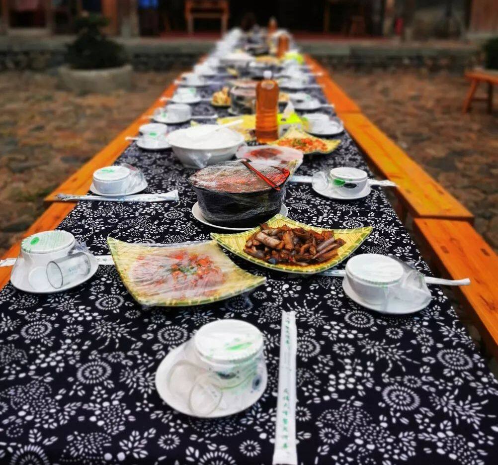 996b713145d2bcc57ced76eeb81f0eb6-sz_206593