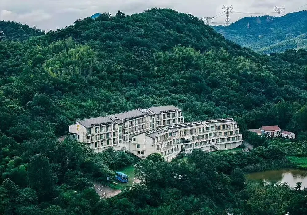 9ab8affcf463e468cd1dcdcc4e6262bd-sz_1783588