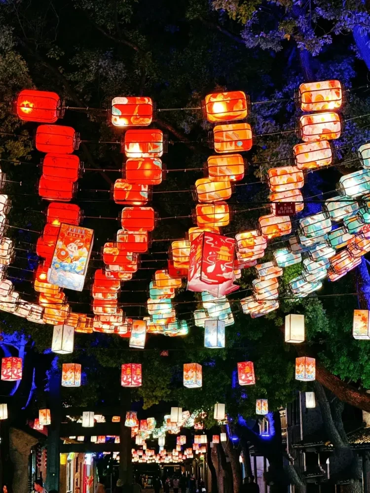 9db9406b7f76efc8b1e300ceb023a540-sz_1633341 9db9406b7f76efc8b1e300ceb023a540-sz_1633341