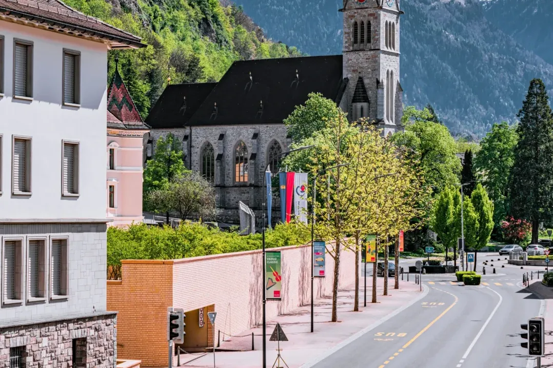 9e5a432c0e78bf314ad9633eeae827c6-sz_3367819