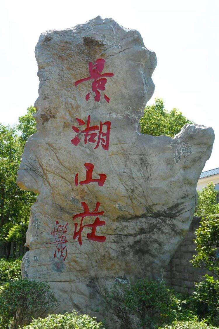 RxBXE-aiI-z6_OkOCqPiFn65Ly4KWwXw