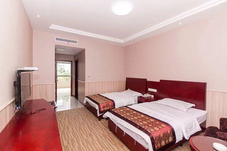 TaffTnPDUo-8kQ43q2KeJsq-7CJ-Y1OF