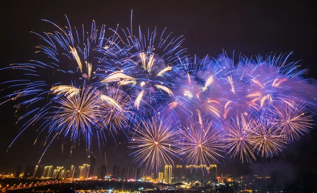 a13cce9d3d55ea26236dddf7ce21e15f-sz_543246