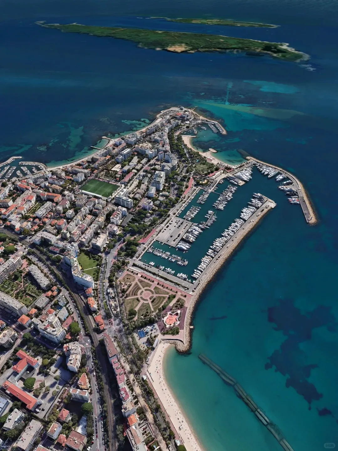 a36ac71d2b2d3e9bb8edbda7706c29e6-sz_476831