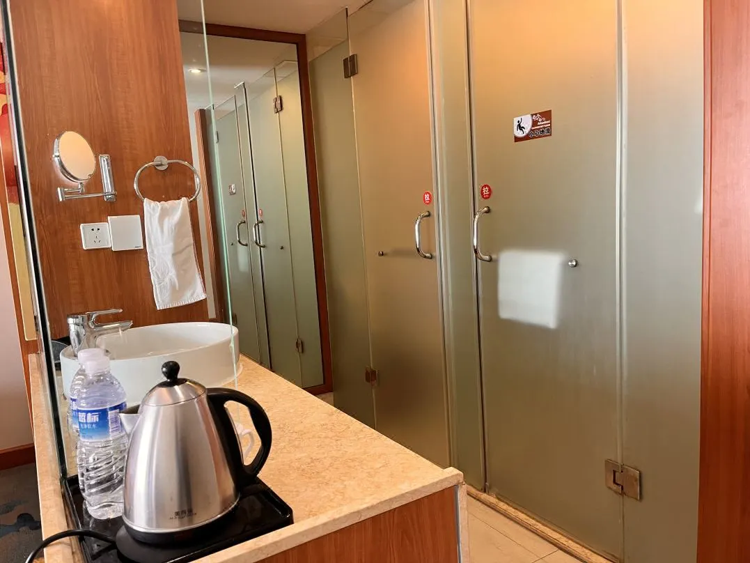 a4f3ee13f80435de4ad6841bac8ed886-sz_107931 a4f3ee13f80435de4ad6841bac8ed886-sz_107931