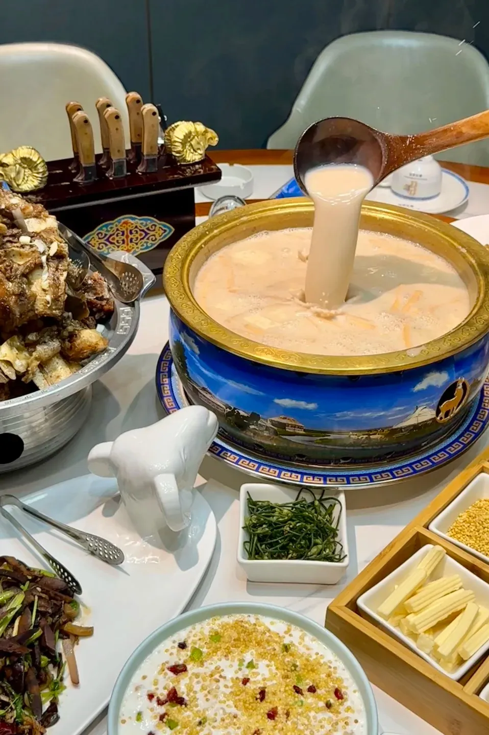 a69ef6f920c658b5237319ac93610815-sz_379595 a69ef6f920c658b5237319ac93610815-sz_379595