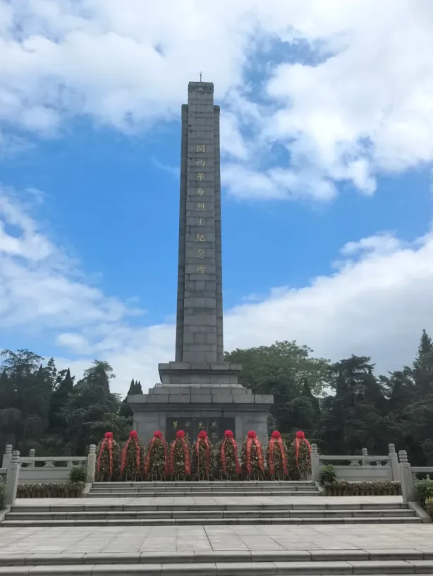 a70df184985029bca39749447688fd38-sz_592166