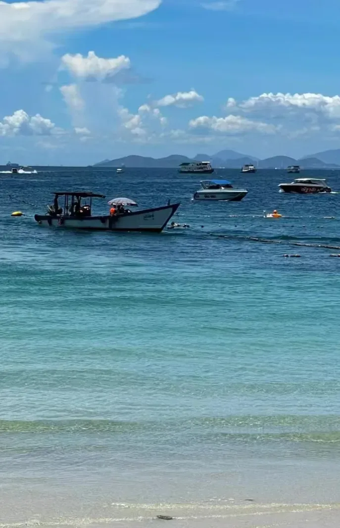 a7756f6b98aa4f010841c76d611ddbad-sz_705126