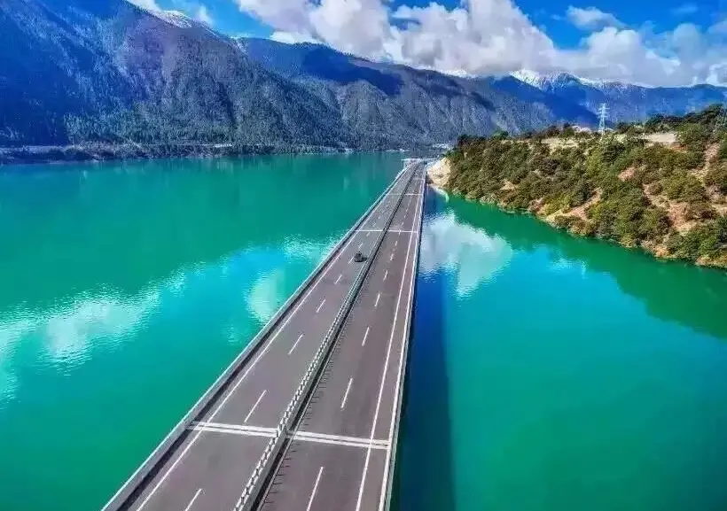 a8b81b13177dc40e485c0a2d82ccf509-sz_73368