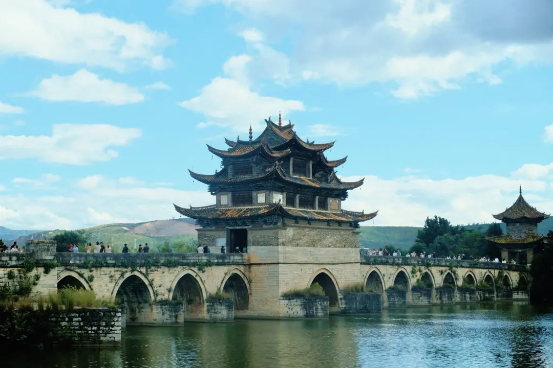 a8d1548f9f9fa11dd979c7239f3c8b63-sz_2733973