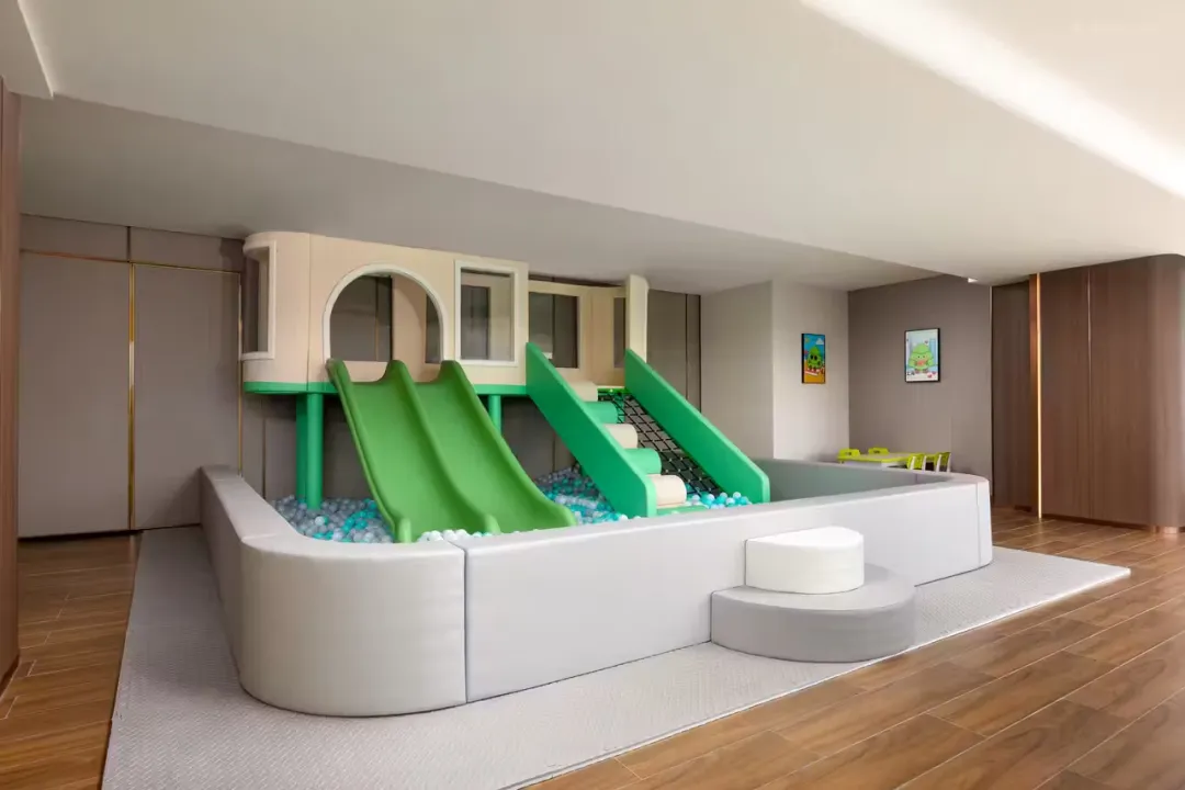 a991d73f7fbfbeada9b3650ef2b8eeb4-sz_145750