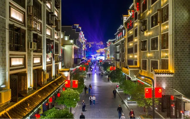 aadcb0d75494535502c3af8fad1f94f0-sz_93549