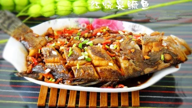 368【童话里的皖南】3晚醉温泉酒店✦奇墅湖落羽红杉林✦皖浙天路✦4个自助餐+1餐14菜金秋品蟹宴✦纯玩4日