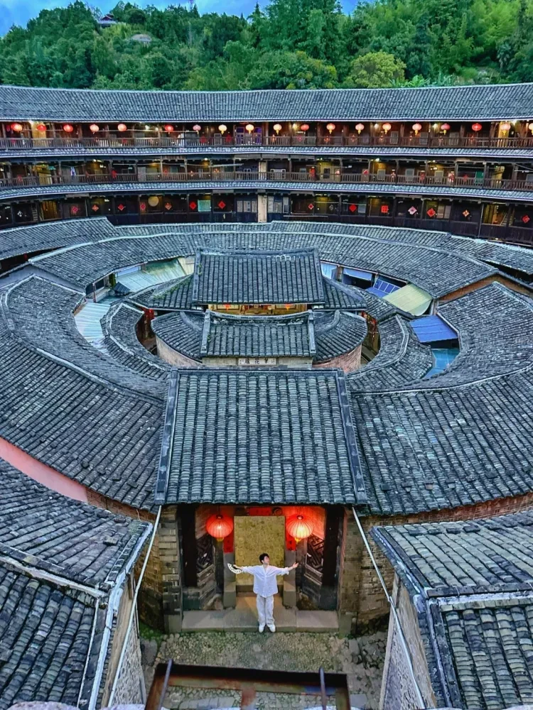 af6bc0ede318c2988c653b095cd777c2-sz_750503-1