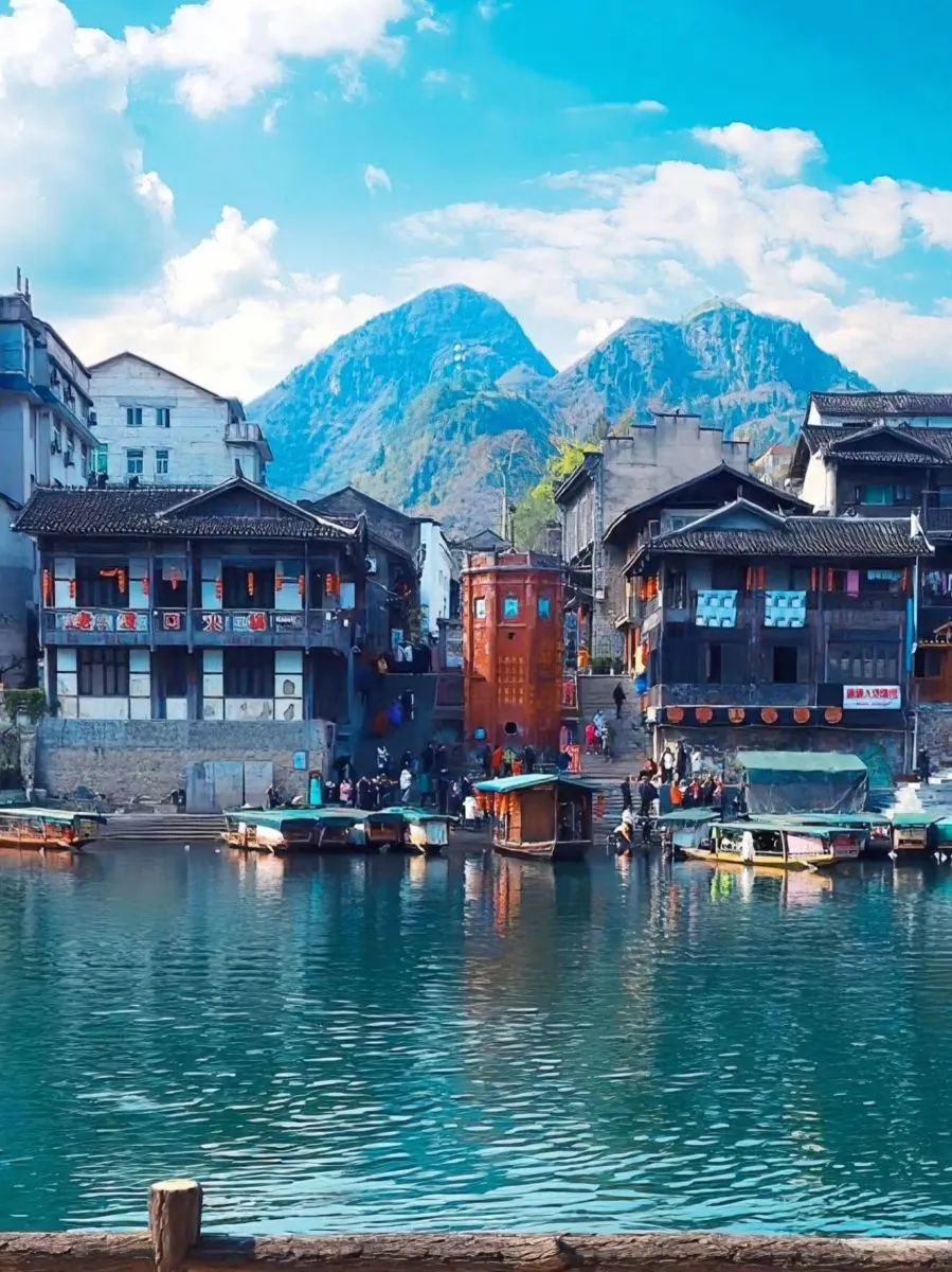 b26b38e8440a4a83a6beb811e5c32bf0-sz_211591