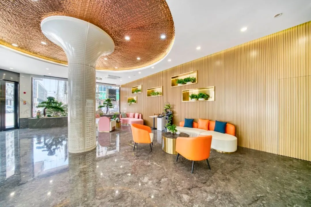 b2d535c086d3ed35a4f5af3240bb1365-sz_1061633