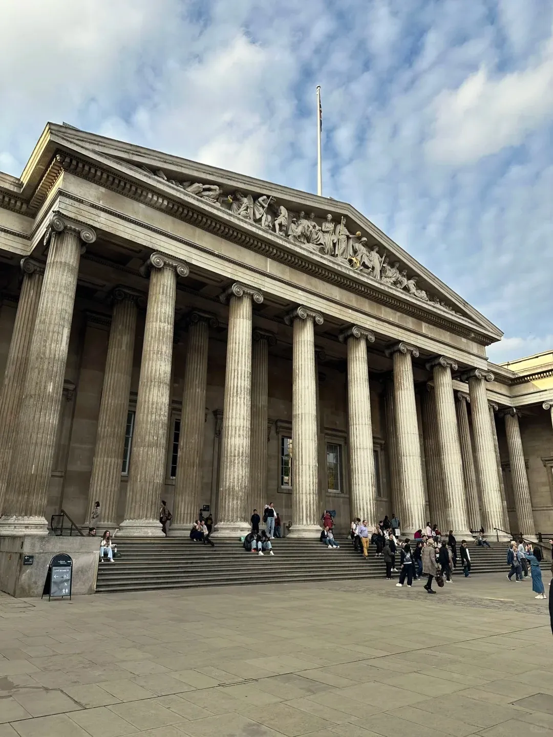 b6924298610d7e2d6b0fb3cbe1bee6ee-sz_410085