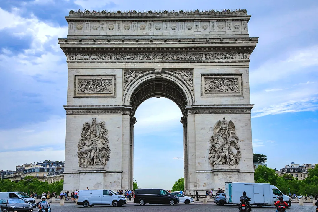 b82fca567724276f9e58533a5358b2a4-sz_2512292