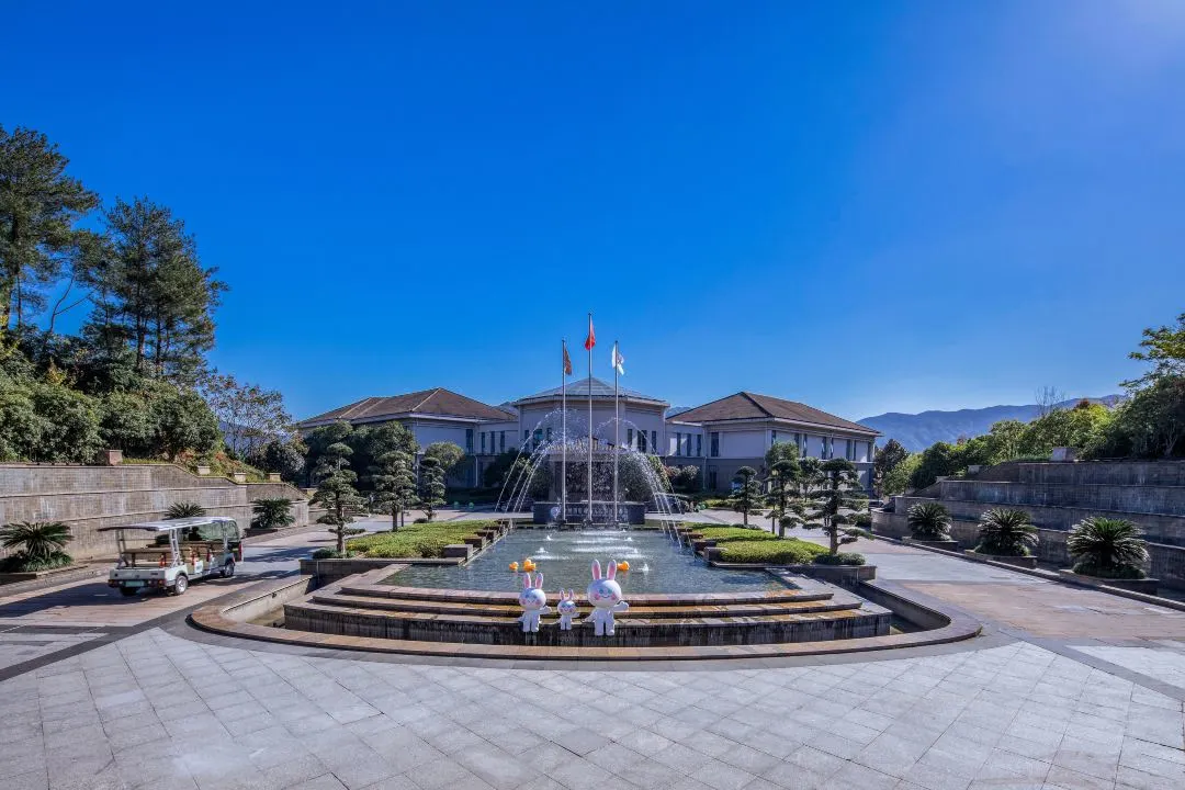 b8a13b8867f62752c328c2d7f8e165b6-sz_132273