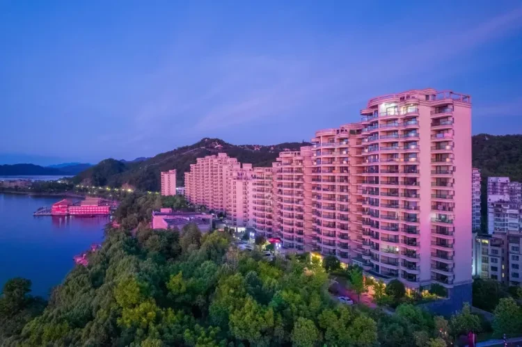 bbcc186e8d03c2fe4185e5f5800187e0-sz_130018