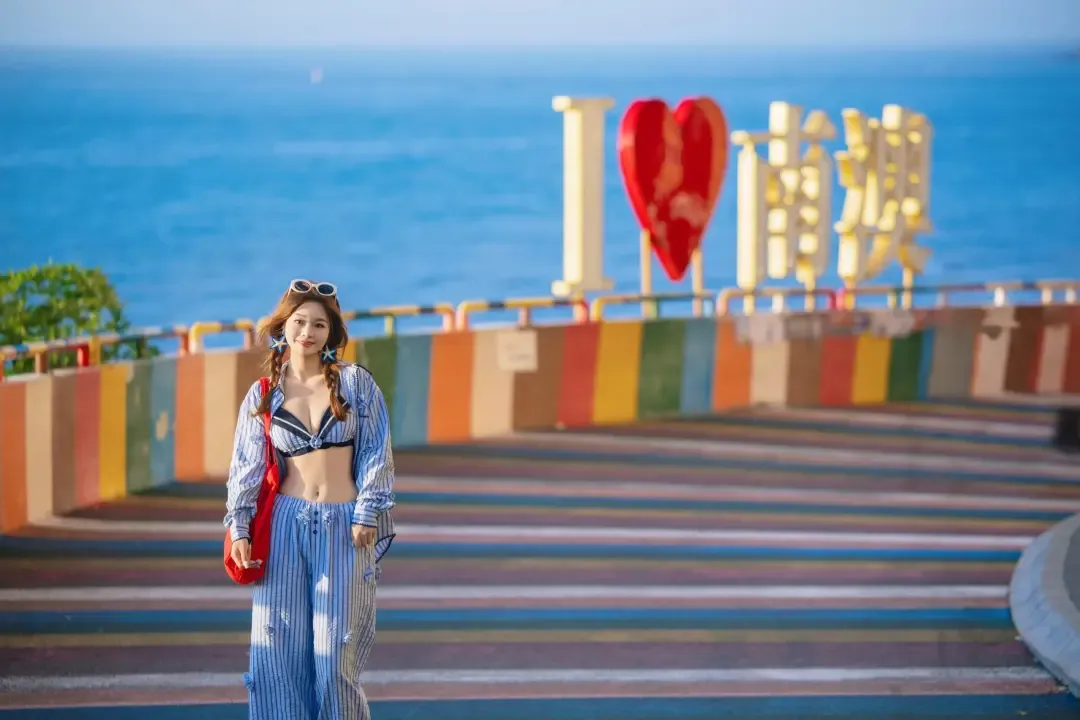 bd1b2ba54422bdfc423d56d3e6be3b32-sz_855921