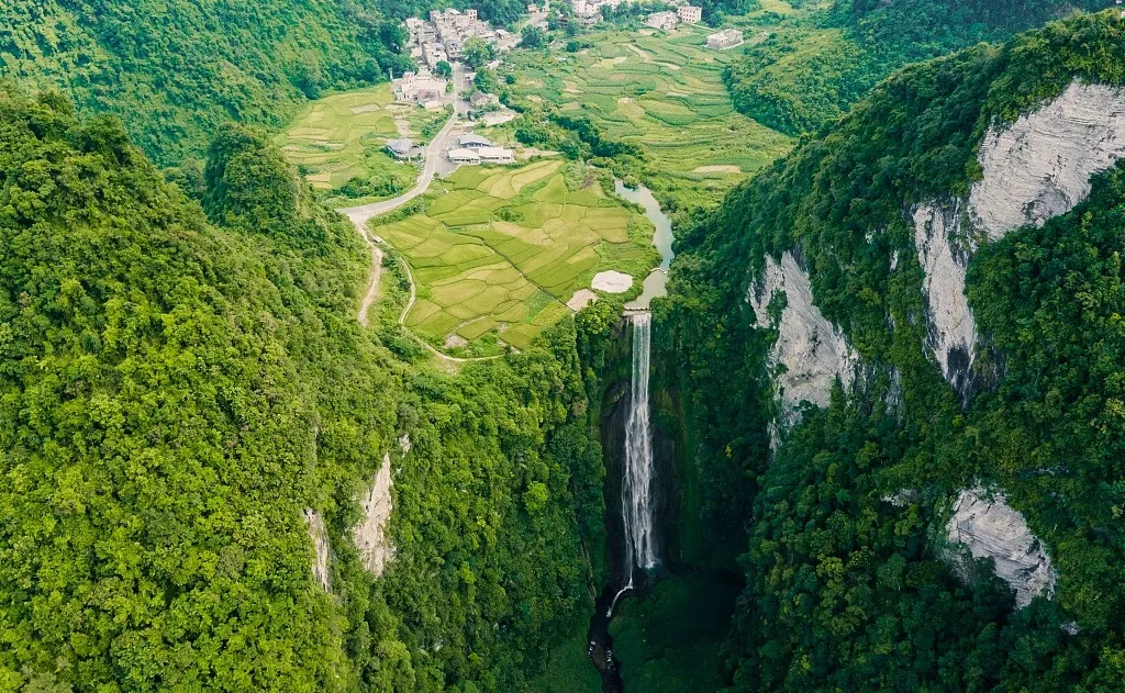 bd3ce5114f92f7b359a59d10bc8e8d6b-sz_410439-1 bd3ce5114f92f7b359a59d10bc8e8d6b-sz_410439-1