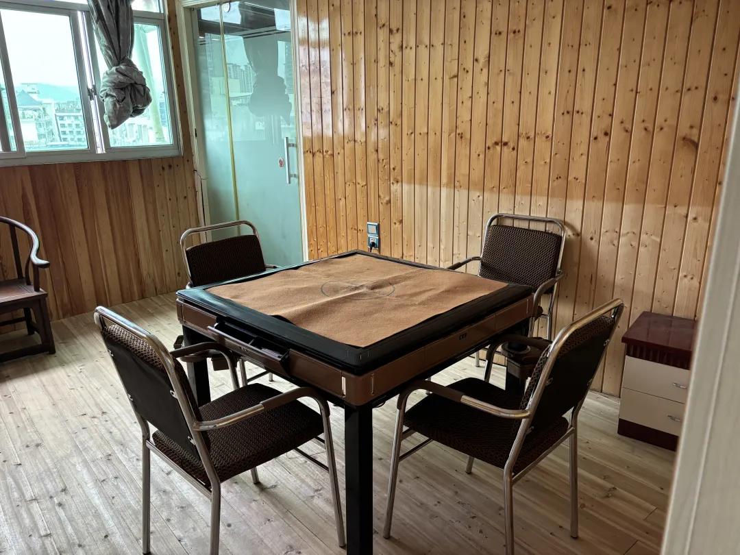 beea6af002a914256d4210775ec1914e-sz_5471984