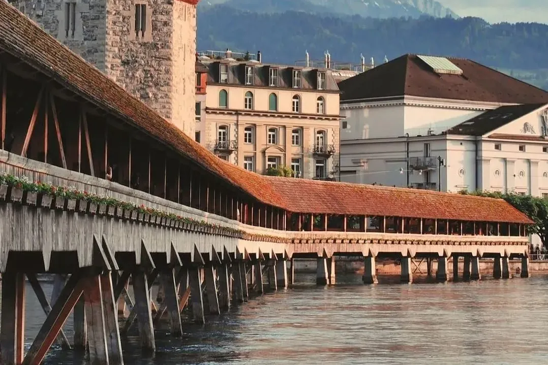 c18adffcfdd46a61da18c130c56deabe-sz_2770462