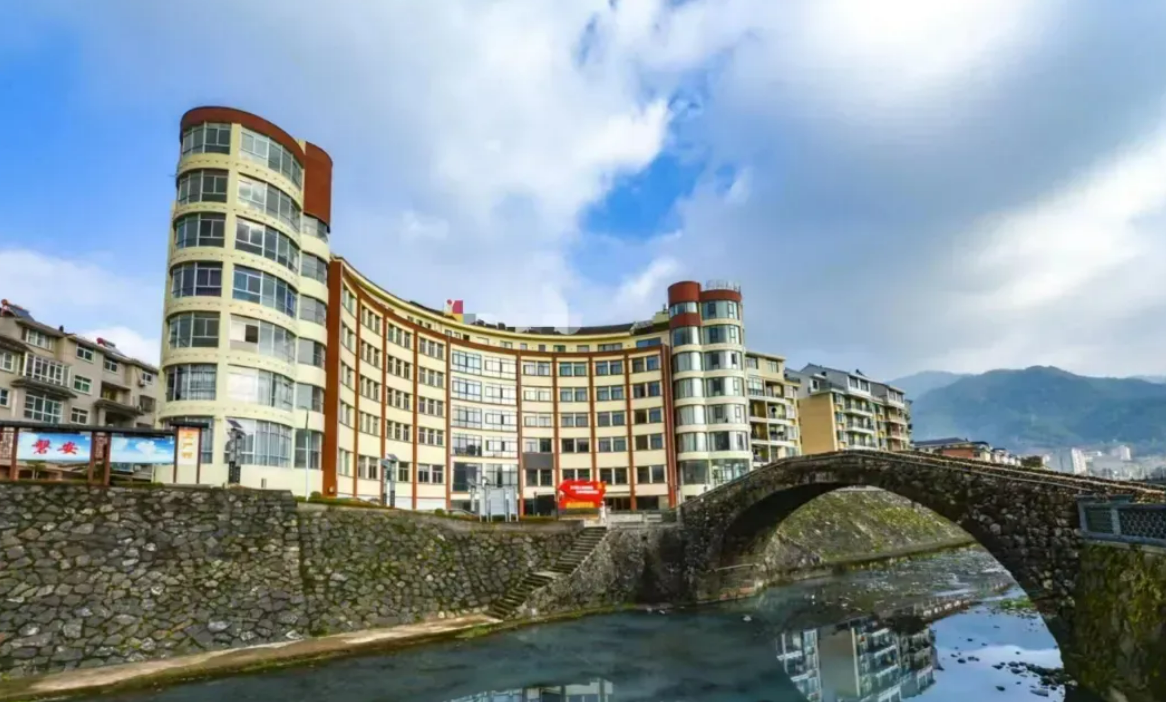 c1f9a1b40c18fafcdd5657c88096e925 c1f9a1b40c18fafcdd5657c88096e925