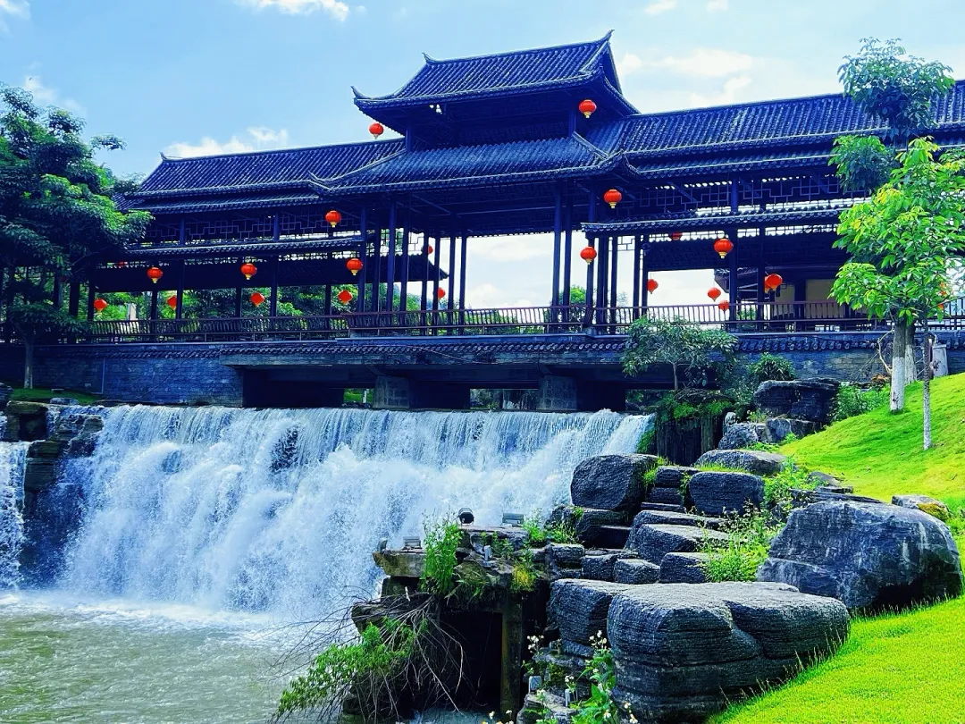 c310367a57de8bff0bf32f40a5bd2525-sz_2660446