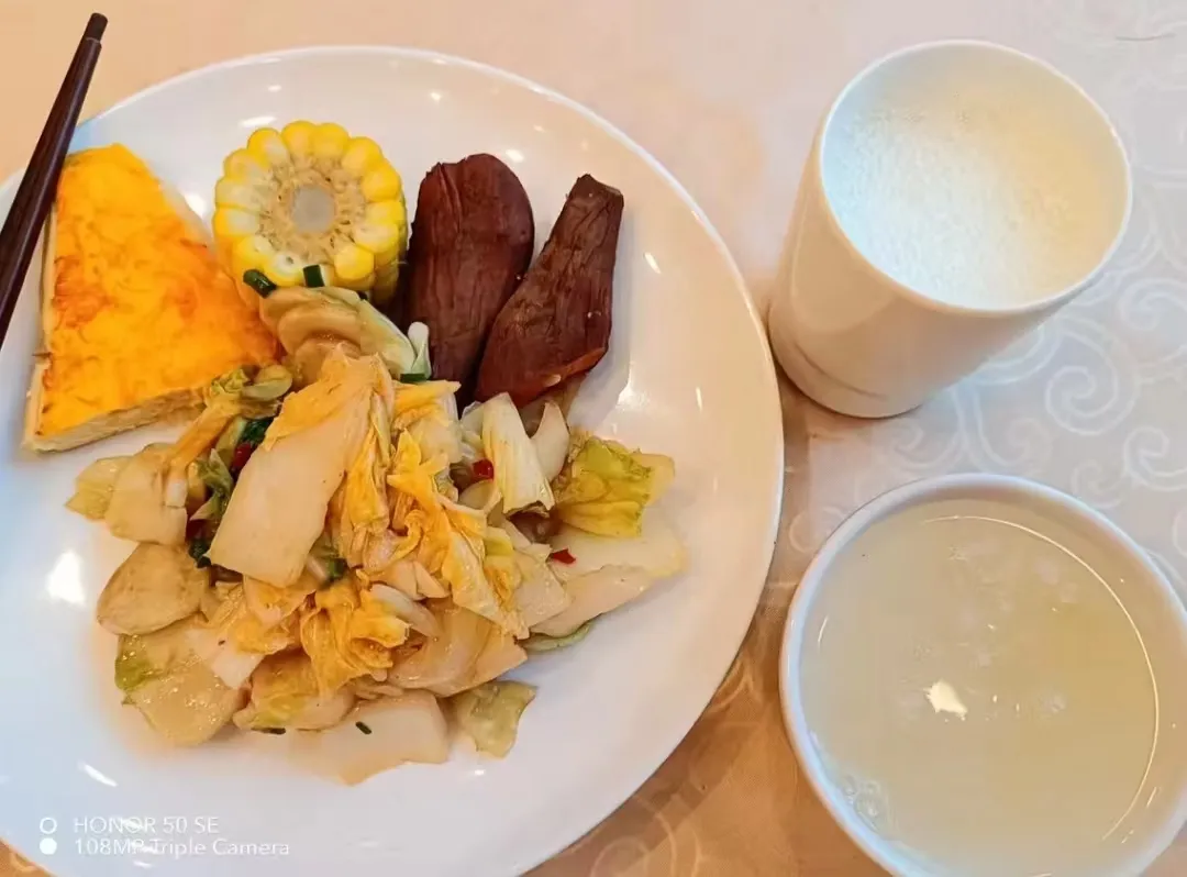 ca8b50612795704d4f1e2a928770eb06-sz_222176