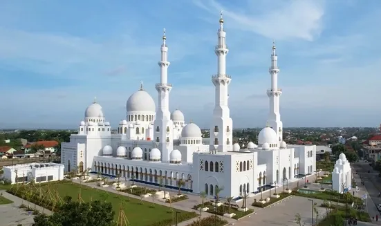 caf2708c8b6fb1d0f6c37bfdf19214de-sz_158799