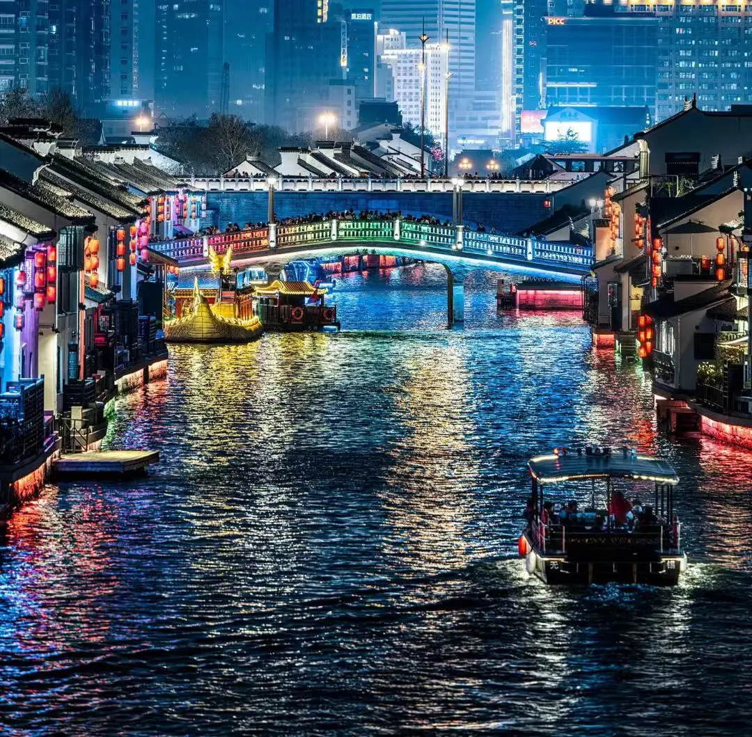 cb2001e6f8554aa0a2d1e1b1c178c27f-sz_360530