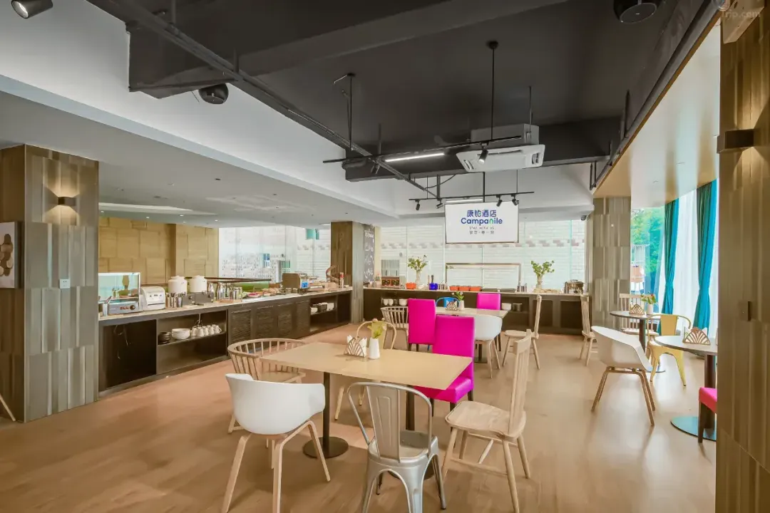 cb51df078e87f742e614ae0aae489850-sz_935759