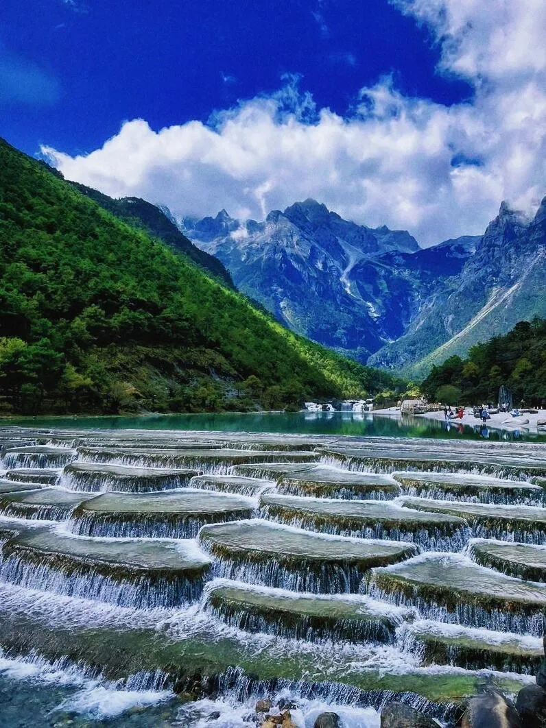 cb527e996cd354c0a581da991cb1b94d-sz_334018