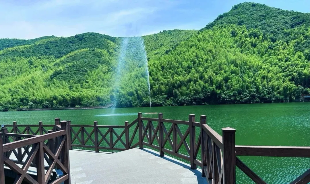 ce4420b40b5b71b9215a458941b38dd0-sz_2135988