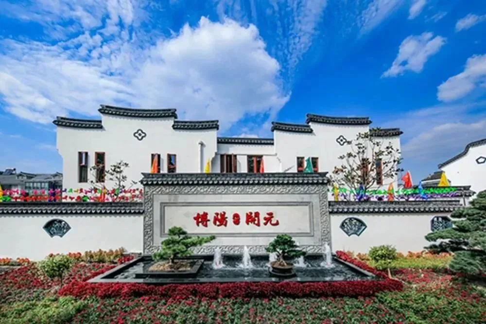 ce5b3aea0a686975f65cb3ab110abb76-sz_115772