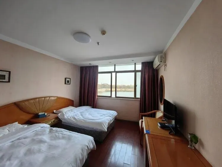 ceb448e903707541a57c64278c13686f-sz_47376-1