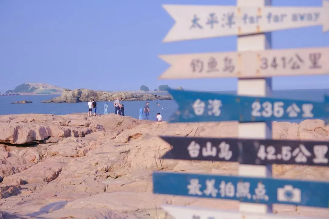 cfdc1eaaee5a5ae9423e828ed09695cd-sz_79923