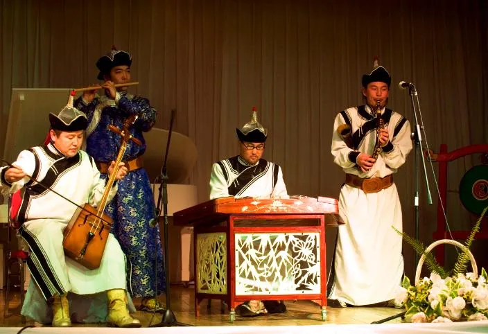 d12ead821488ca844b4178a79c804331-sz_553479