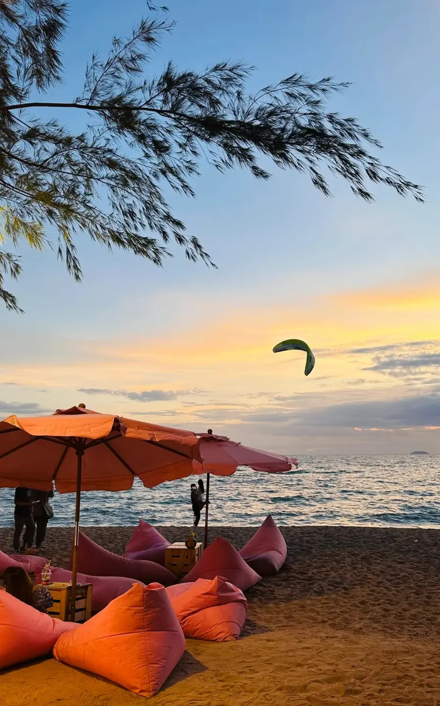 d5eac11fa75355158457821d676f2099-sz_711425